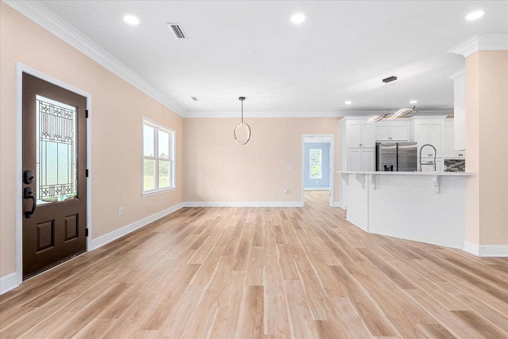 2819 Glen Lawrence Road Cowarts, AL 36321 - Photo 8 of 44
