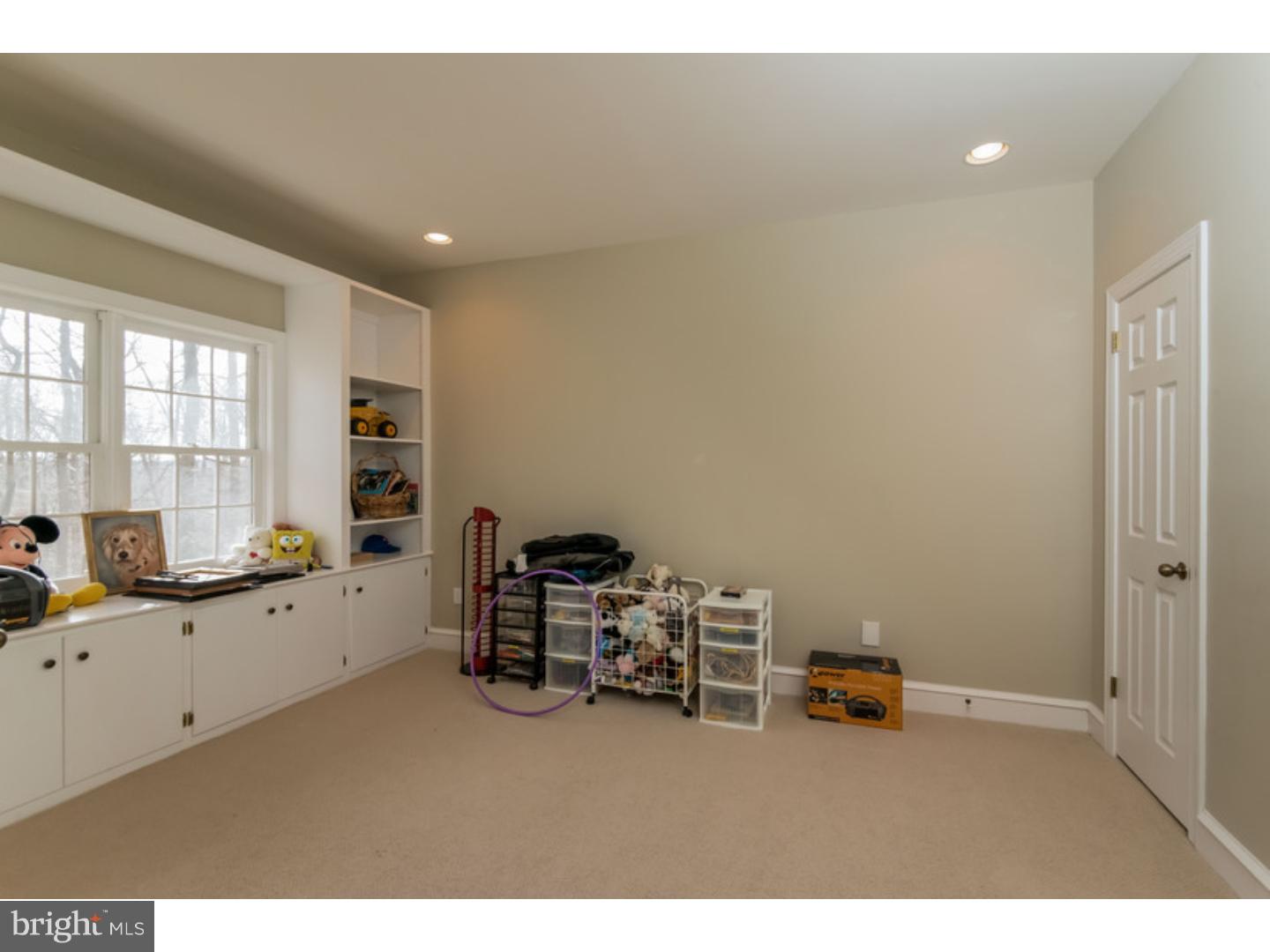 2825 Windy Bush Road Newtown, PA 18940 - Photo 14 of 25 Gallery Image 14