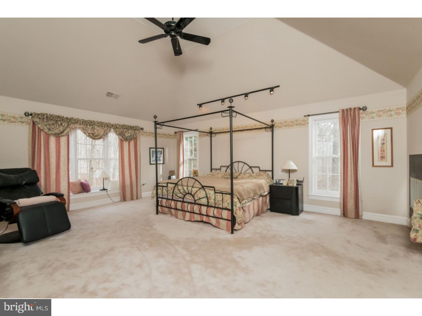 2825 Windy Bush Road Newtown, PA 18940 - Photo 16 of 25 Gallery Image 16