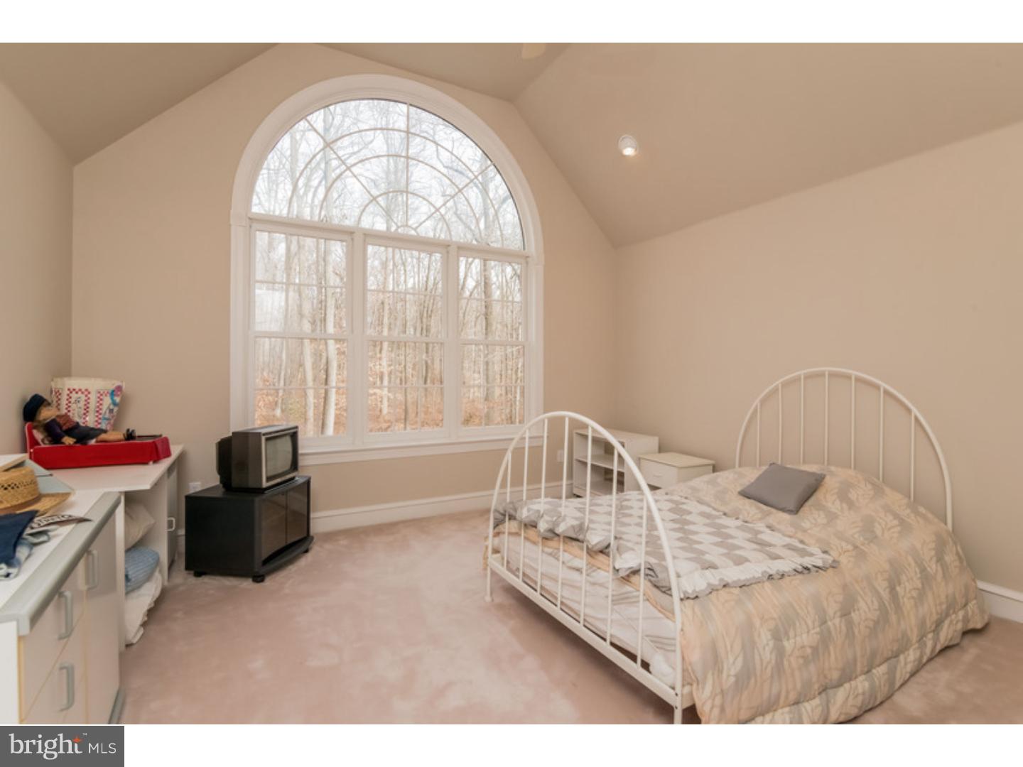 2825 Windy Bush Road Newtown, PA 18940 - Photo 20 of 25 Gallery Image 20