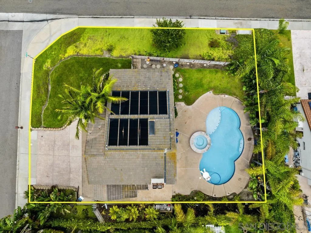 2312 Marca Place Carlsbad, CA 92009 - Photo 55 of 56