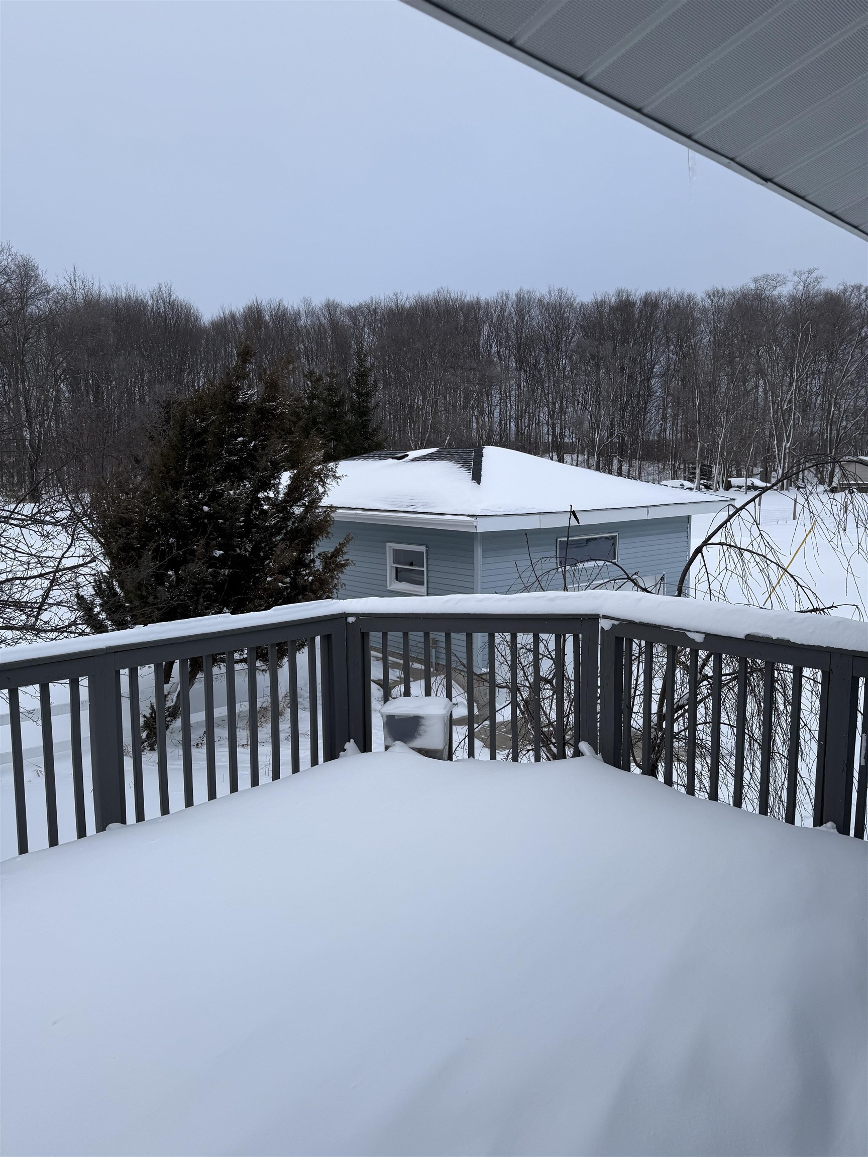 13352 Indian Road Kewadin, MI 49648 - Photo 29 of 30 1941893-6316c1fc-92e3-45ae-a018-07e785012d72.JPG