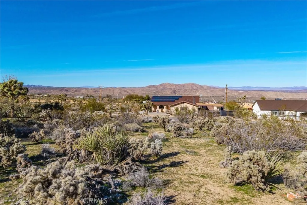 61017 Navajo Joshua Tree, CA 92252 - Photo 6 of 30 a view of city and mountain