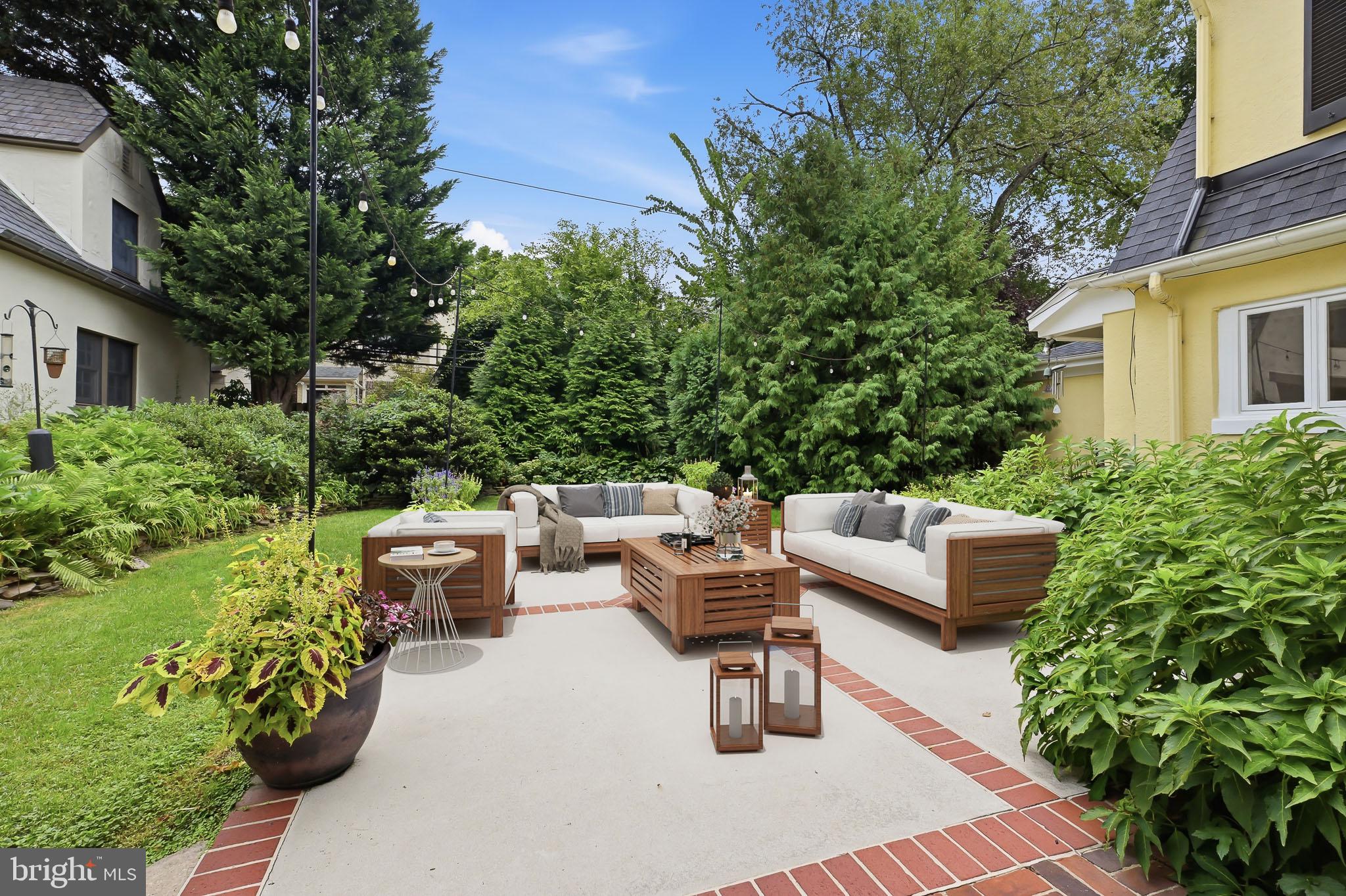 722 Nottingham Road Wilmington, DE 19805 - Photo 22 of 28 Virtually staged patio