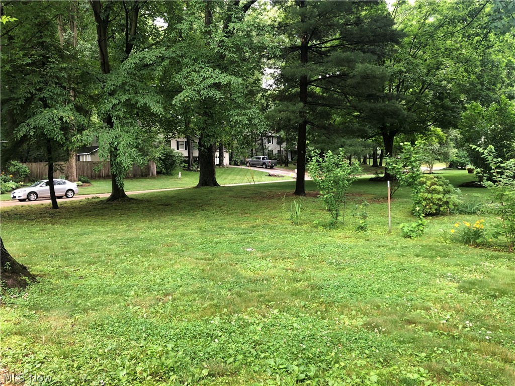 633 Schocalog Road Akron, OH 44320 - Photo 25 of 29