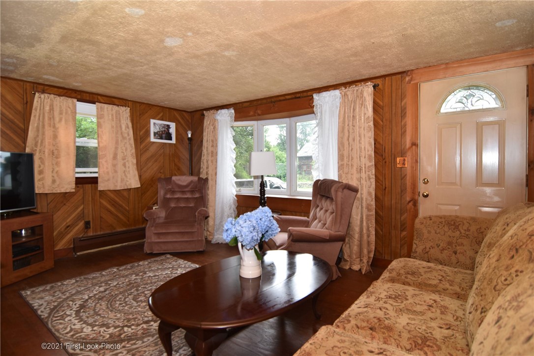 179 West Main Road Little Compton, RI 02837 - Photo 3 of 15
