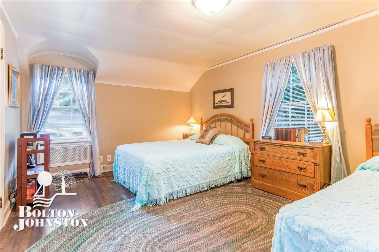 172 Merriweather Road Grosse Pointe, MI 48236 - Photo 33 of 50 Bedroom