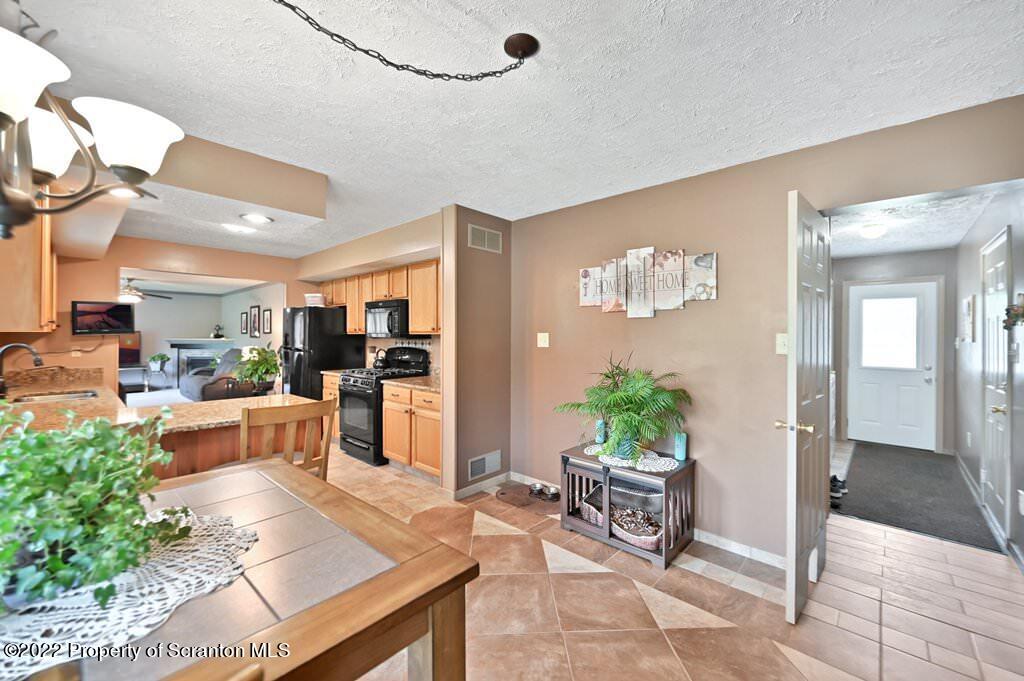 4051 Bear Brook Road Moscow, PA 18444 - Photo 18 of 74 Gallery Image 18