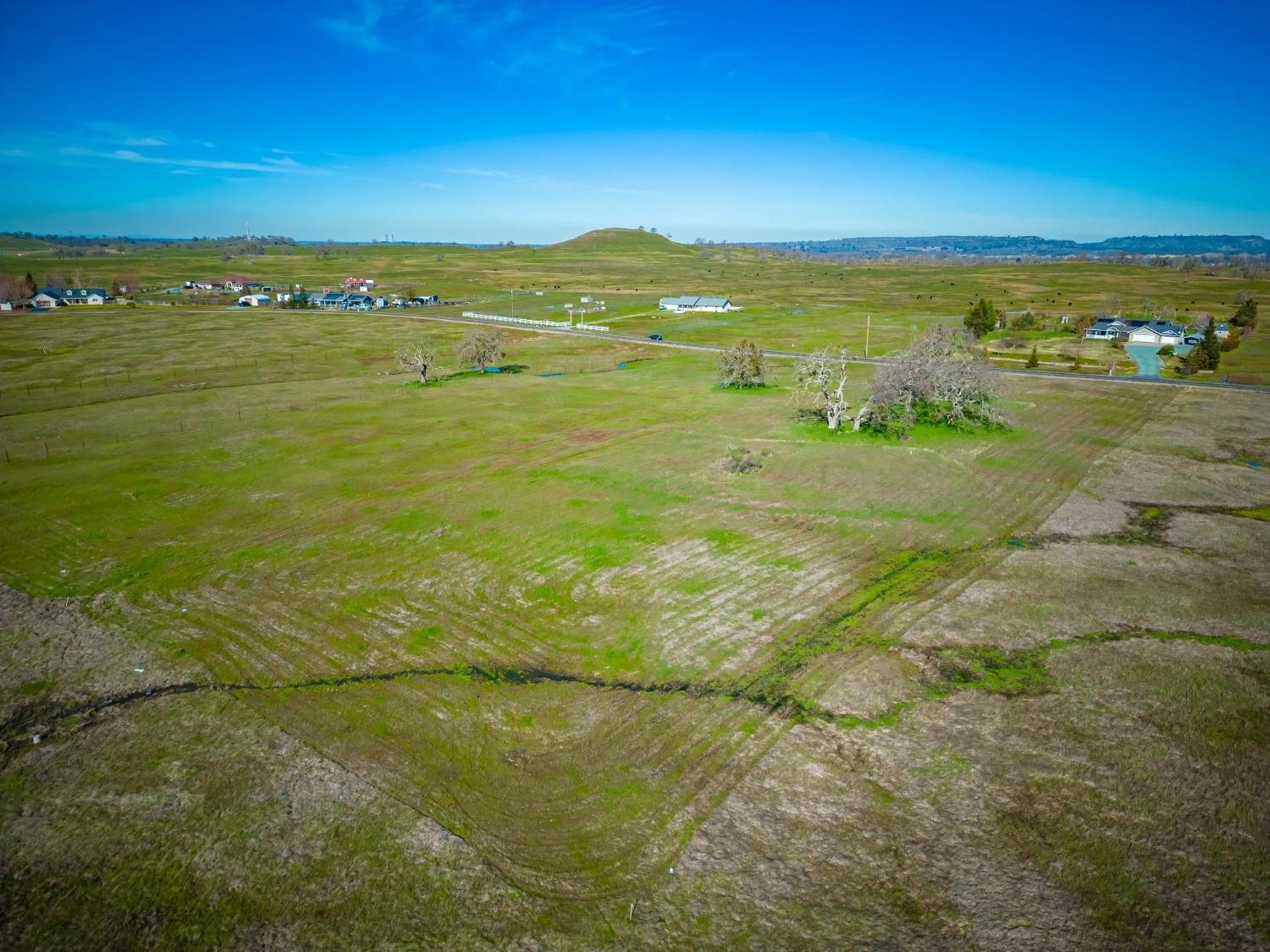 1610 Duck Creek Road Ione, CA 95640 - Photo 10 of 18 a view of an ocean