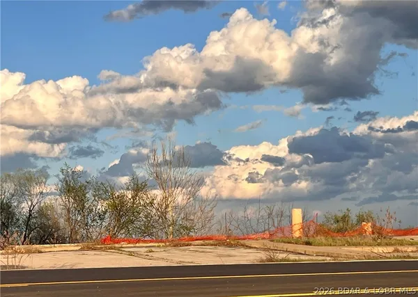 $449,000 | 3285 Bagnell Dam Boulevard, Lake Ozark, MO 65049