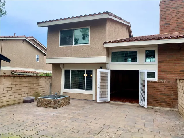 a view of a house with a outdoor space
