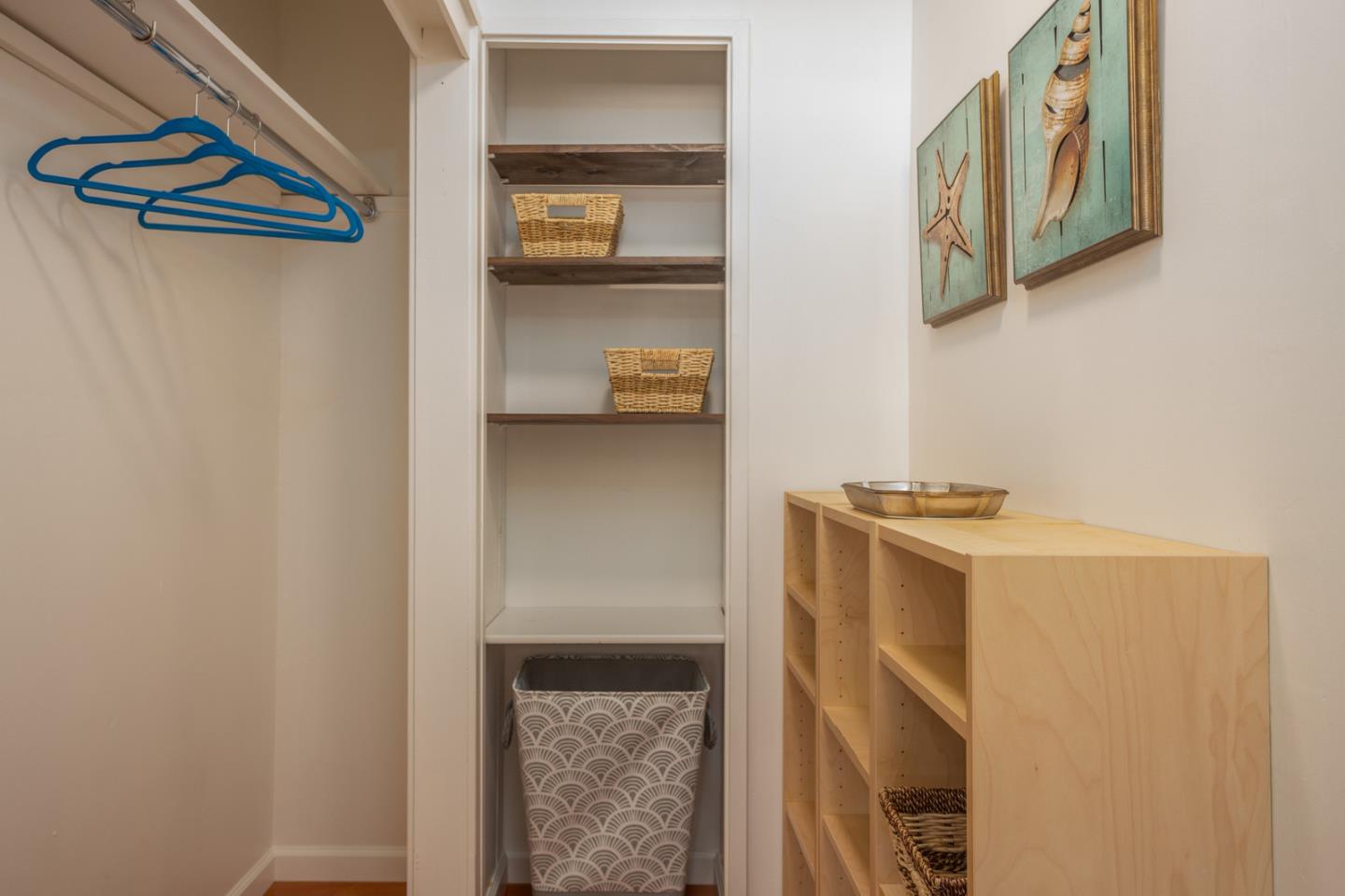 932 Crespi Drive Pacifica, CA 94044 - Photo 21 of 26 a utility room with dryer and washer