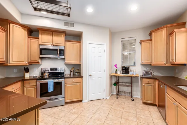 $3,150 | 14575 West Mountain View Boulevard, Unit 912, Surprise, AZ 85374