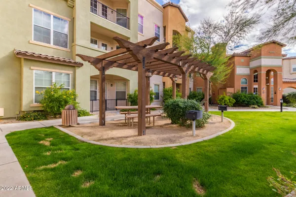 $3,150 | 14575 West Mountain View Boulevard, Unit 912, Surprise, AZ 85374