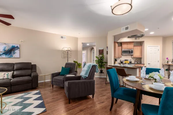 $3,150 | 14575 West Mountain View Boulevard, Unit 912, Surprise, AZ 85374