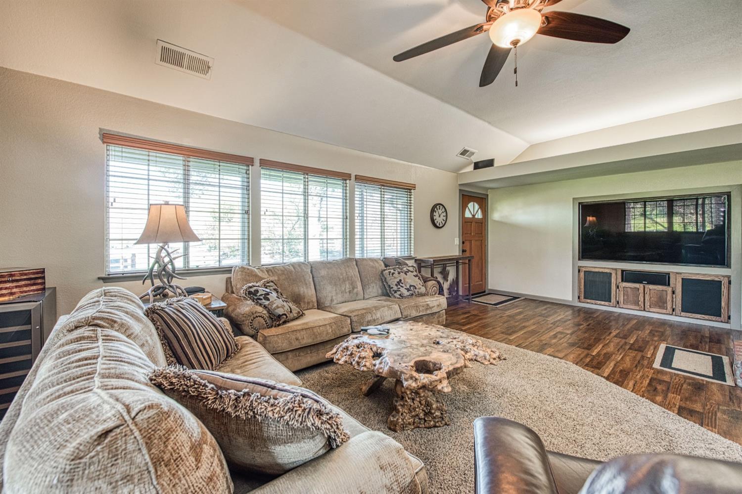 14841 Morgan Canyon Road Prather, CA 93651 - Photo 8 of 61 Gallery Image 8