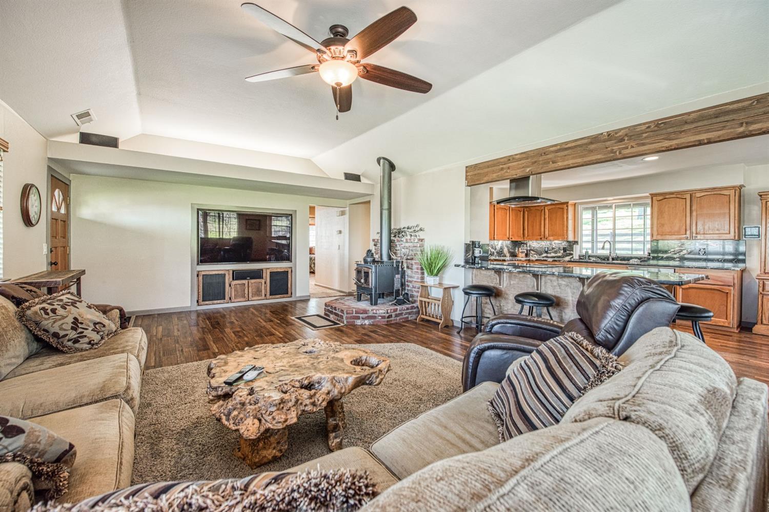 14841 Morgan Canyon Road Prather, CA 93651 - Photo 9 of 61 Gallery Image 9