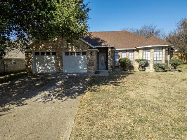 $2,000 | 85 Delmore Drive, Hillsboro, TX 76645