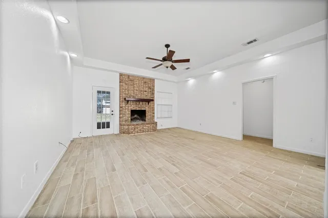 $2,000 | 85 Delmore Drive, Hillsboro, TX 76645