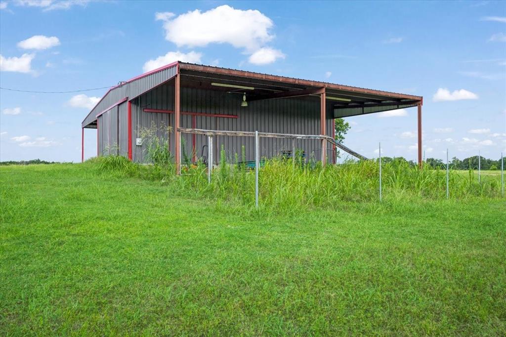 258 County Road Paris, TX 75462 - Photo 8 of 36