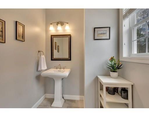 8 Candida Way Andover, MA 01810 - Photo 17 of 30