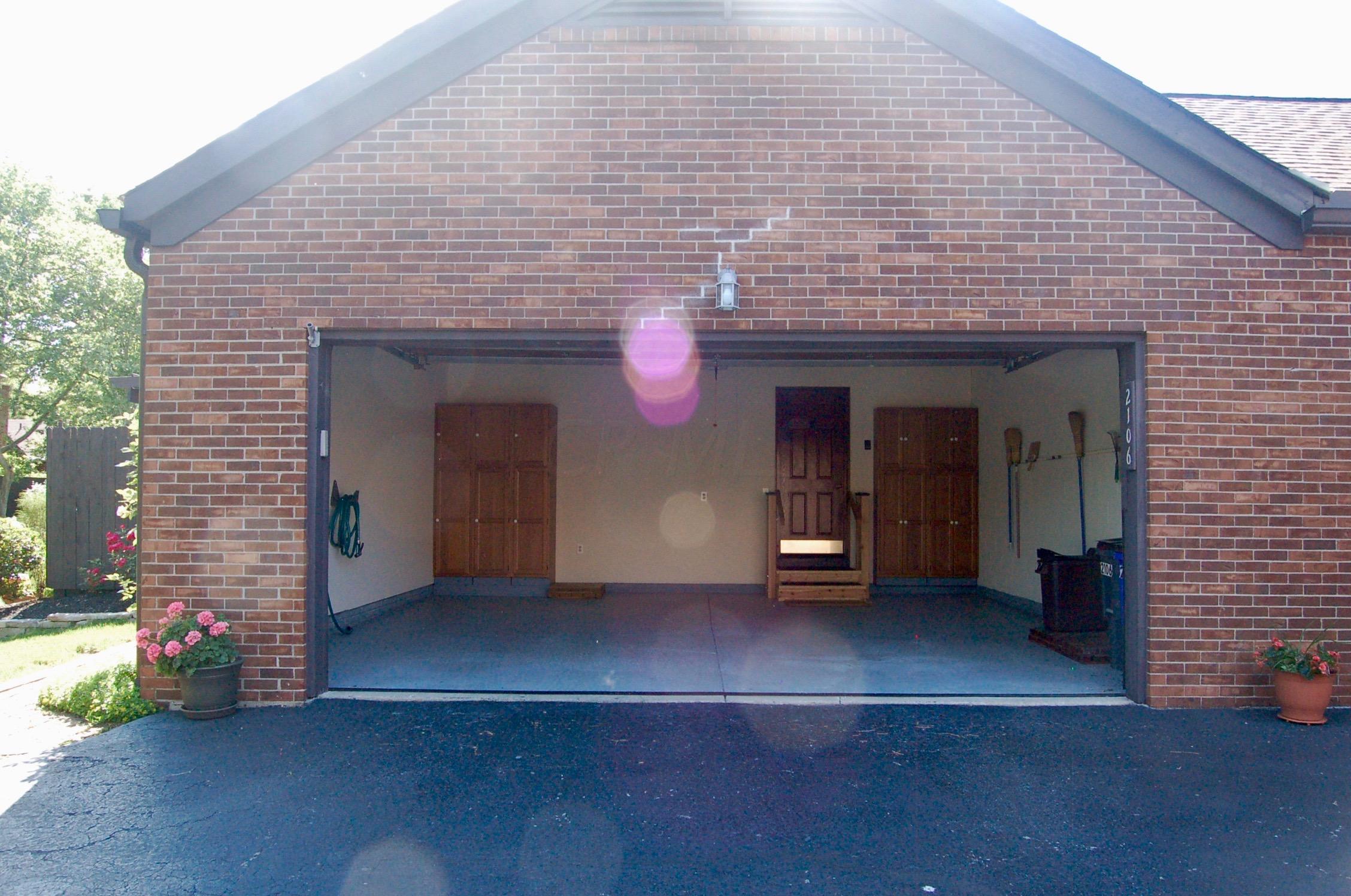 2106 Coach Road North, Unit 15 Columbus, OH 43220 - Photo 4 of 27
