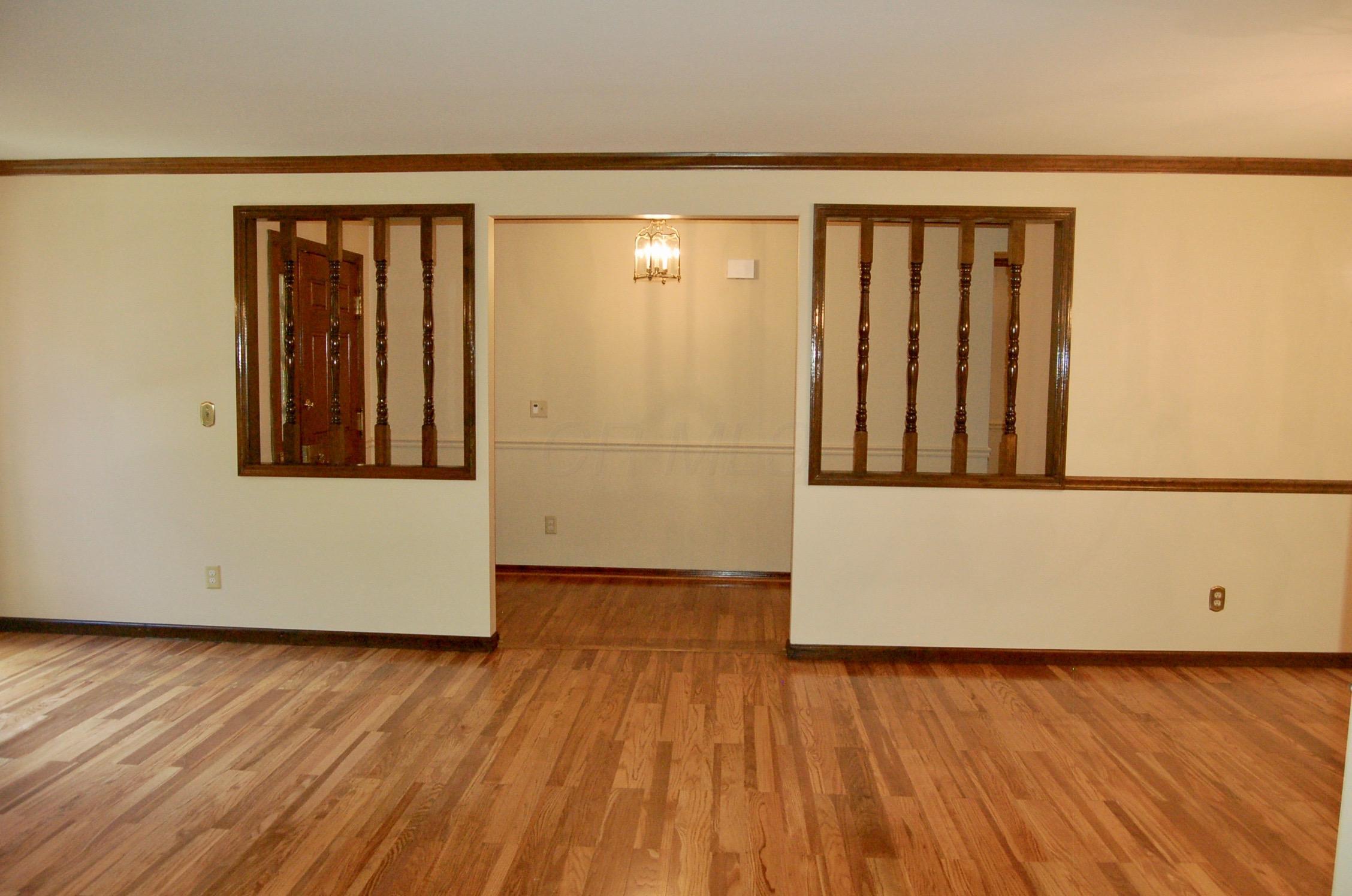 2106 Coach Road North, Unit 15 Columbus, OH 43220 - Photo 9 of 27