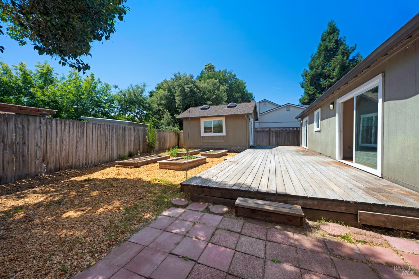 1824 Fenwick Place Santa Rosa, CA 95401 - Photo 17 of 24 Gallery Image 17