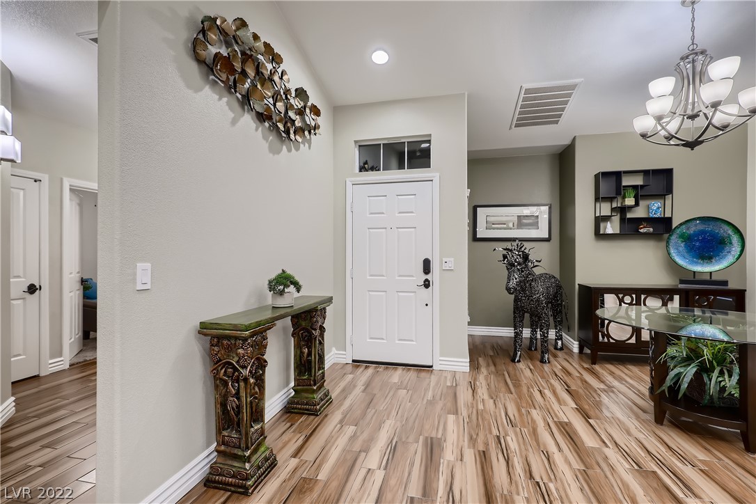 269 Violet Note Street Henderson, NV 89074 - Photo 4 of 28 Gallery Image 4