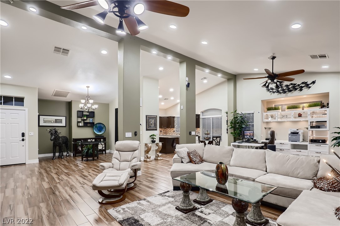 269 Violet Note Street Henderson, NV 89074 - Photo 5 of 28 Gallery Image 5