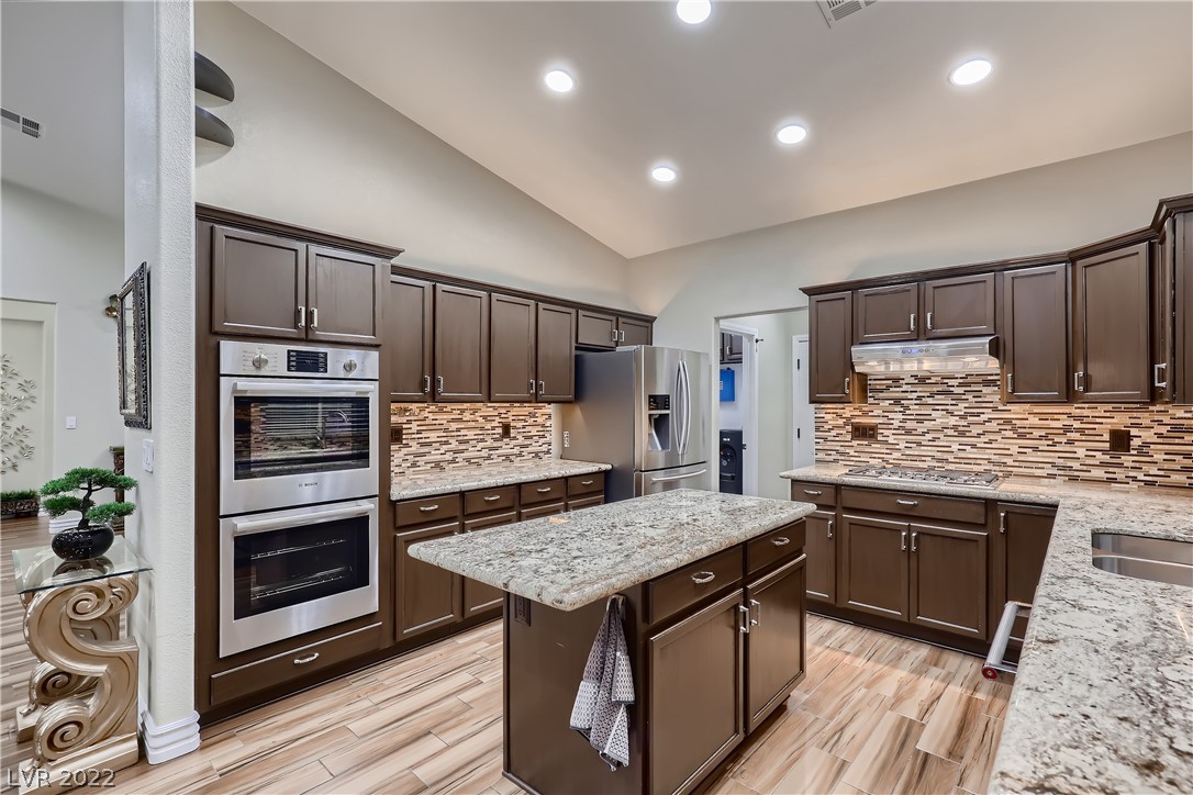 269 Violet Note Street Henderson, NV 89074 - Photo 10 of 28 Gallery Image 10