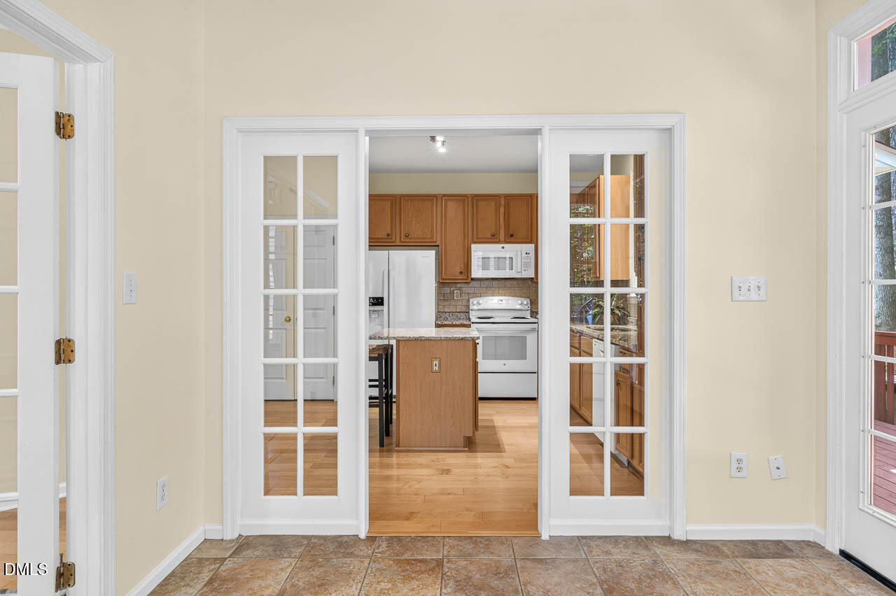 5620 Slide Rock Lane Raleigh, NC 27613 - Photo 21 of 34 5620 Slide Rock Ln-10 porch