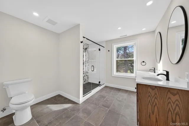 $679,900 | 11 Appleblossom Lane, Hopewell Junction, NY 12533