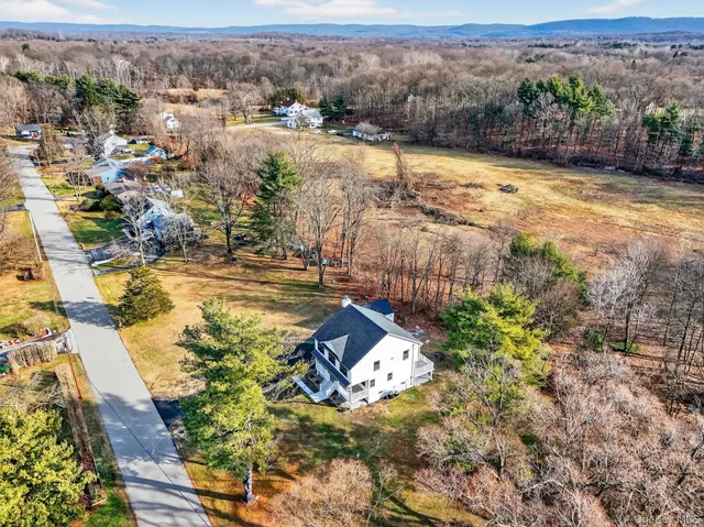 $679,900 | 11 Appleblossom Lane, Hopewell Junction, NY 12533