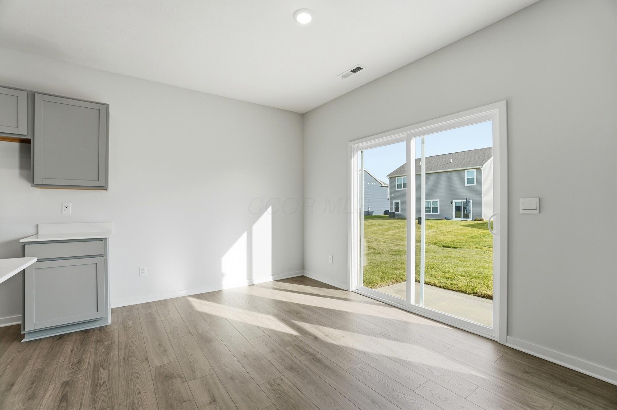 400 Garnet Rnch Drive Delaware, OH 43015 - Photo 8 of 47 011