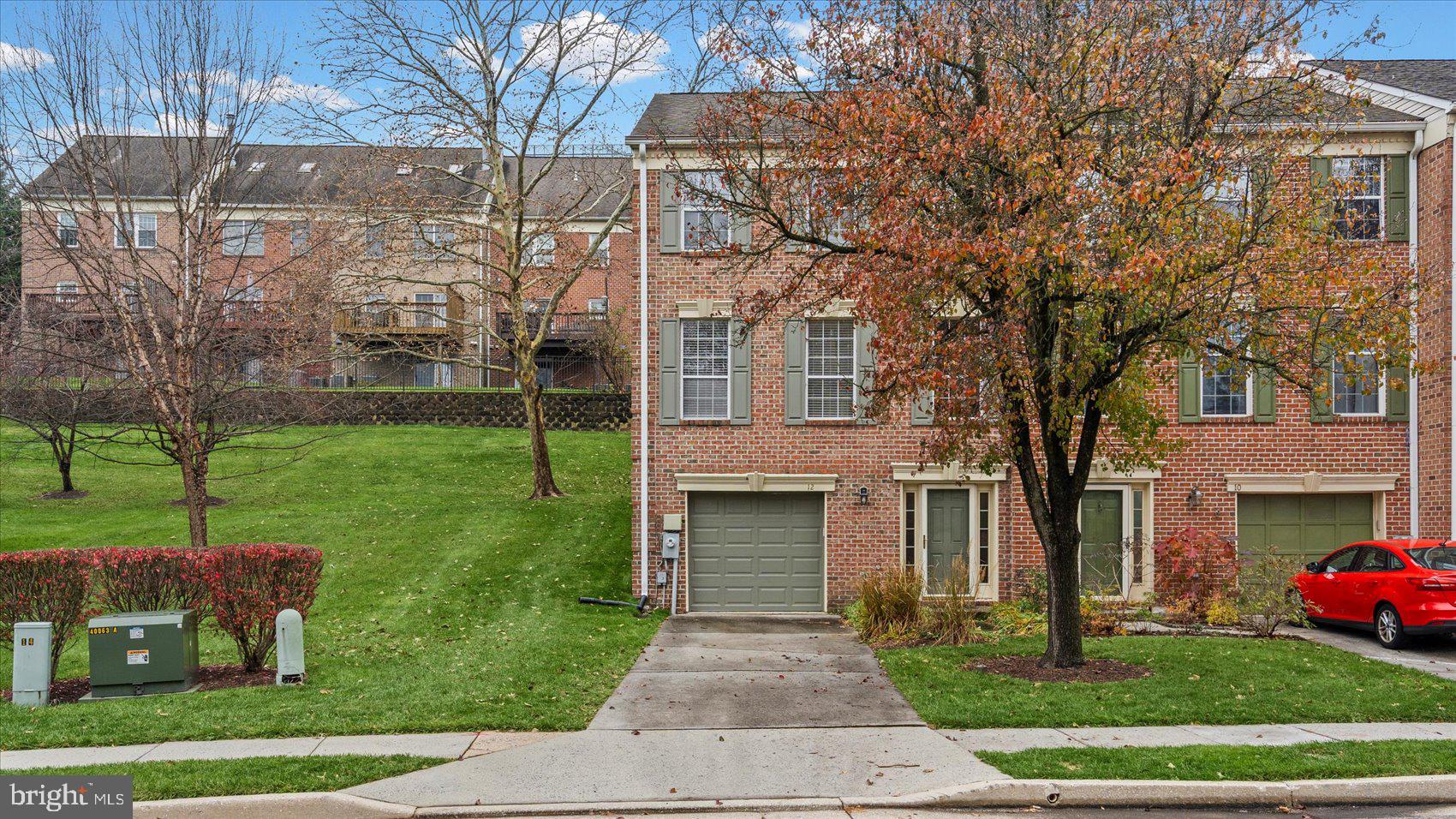 12 Mayapple Court Towson, MD 21286 - Photo 3 of 41 a front view of a house with garden