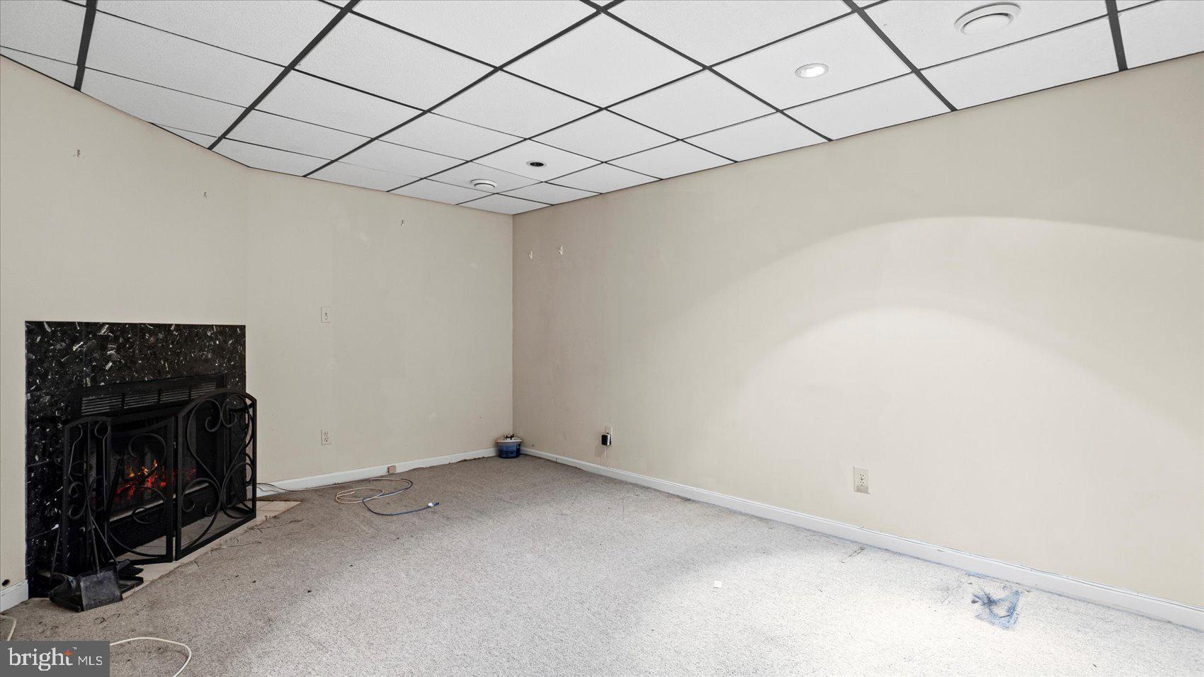 12 Mayapple Court Towson, MD 21286 - Photo 32 of 41 a view of empty room