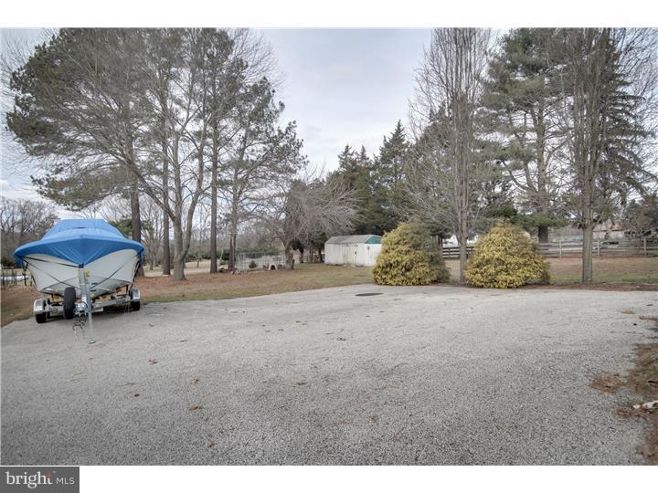 1573 Tanyard Road Sewell, NJ 08080 - Photo 21 of 23 Driveway
