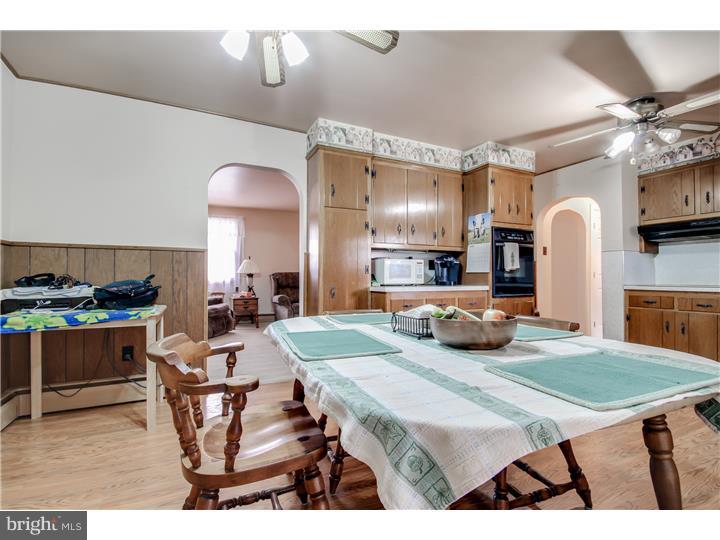 1573 Tanyard Road Sewell, NJ 08080 - Photo 7 of 23 Kitchen