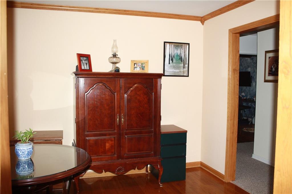541 Fabyan Road Indianapolis, IN 46217 - Photo 15 of 34 Gallery Image 15