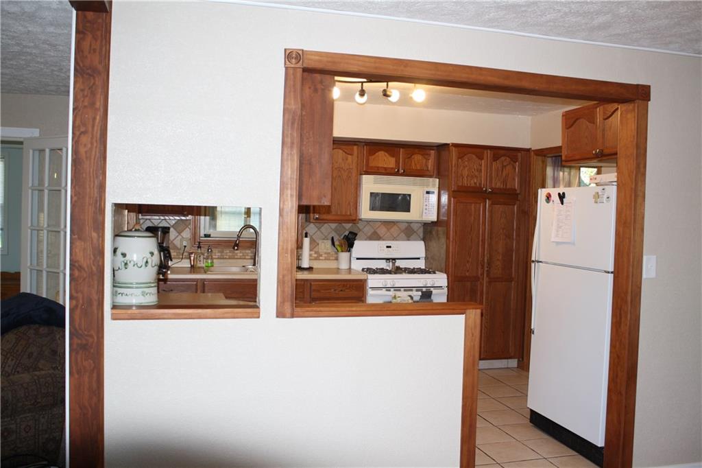541 Fabyan Road Indianapolis, IN 46217 - Photo 17 of 34 Gallery Image 17