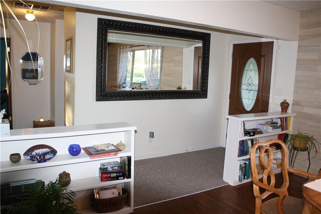 541 Fabyan Road Indianapolis, IN 46217 - Photo 5 of 34 Gallery Image 5