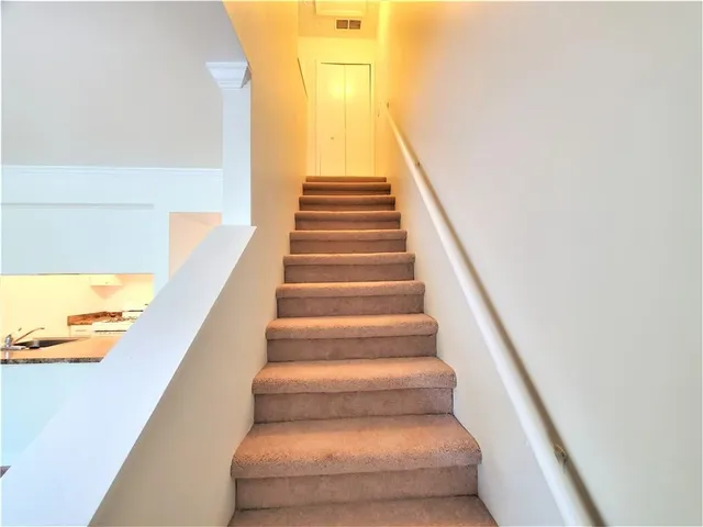 $1,750 | 66 Country Pl Court, Alpharetta, GA 30005