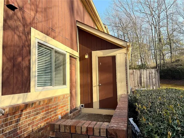 $1,750 | 66 Country Pl Court, Alpharetta, GA 30005