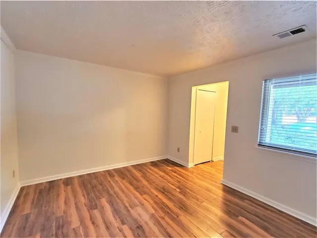 $1,750 | 66 Country Pl Court, Alpharetta, GA 30005