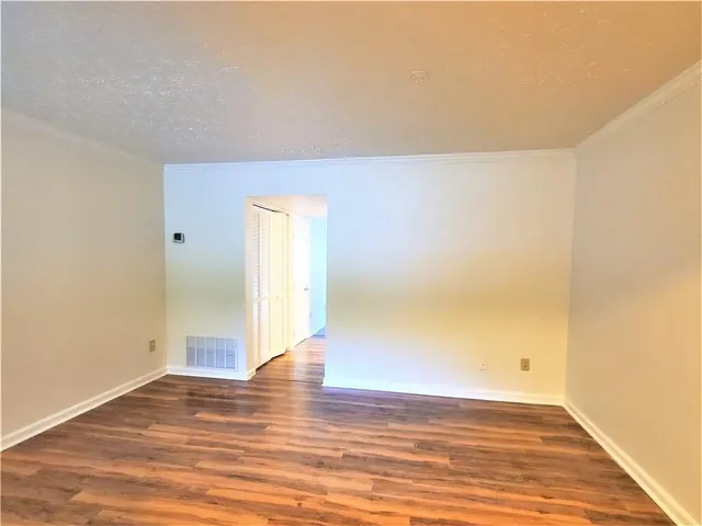 $1,750 | 66 Country Pl Court, Alpharetta, GA 30005