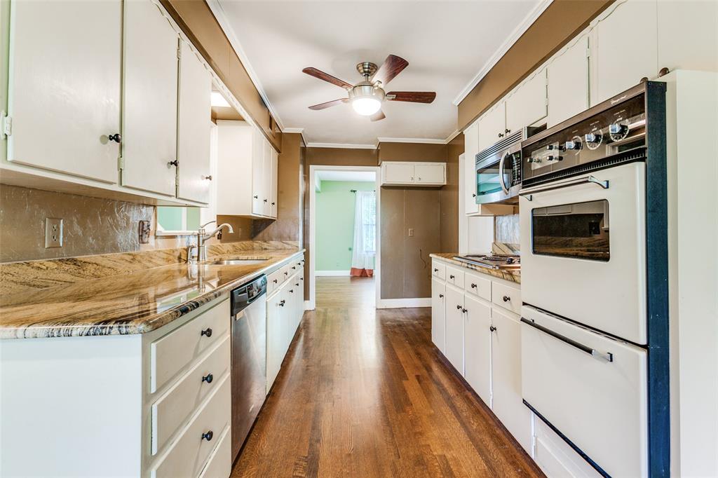 804 North Floyd Road Richardson, TX 75080 - Photo 14 of 34