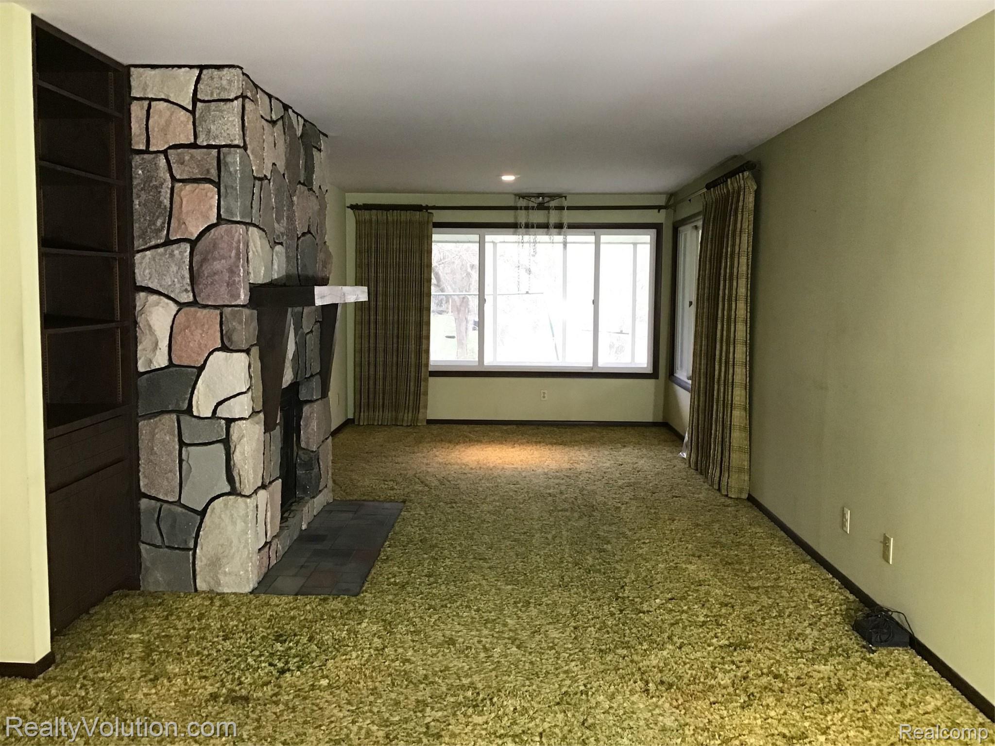 2260 South Lake George Road Metamora, MI 48455 - Photo 10 of 49 9BBCC595-DDE9-45A1-8D44-83D558E2B189.jpeg