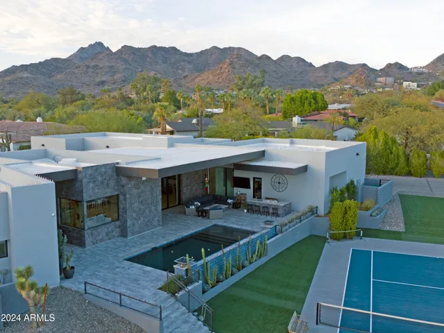 $5,500,000 | 6102 North Palo Cristi Road, Paradise Valley, AZ 85253