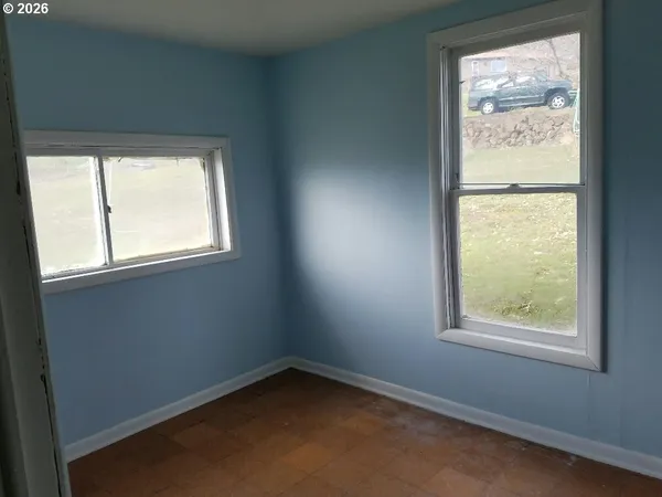 $239,000 | 605 Grant Avenue, Maupin, OR 97037